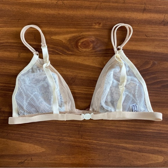 Valery Lace Bralette Italian lingerie 36B - Picture 5 of 9